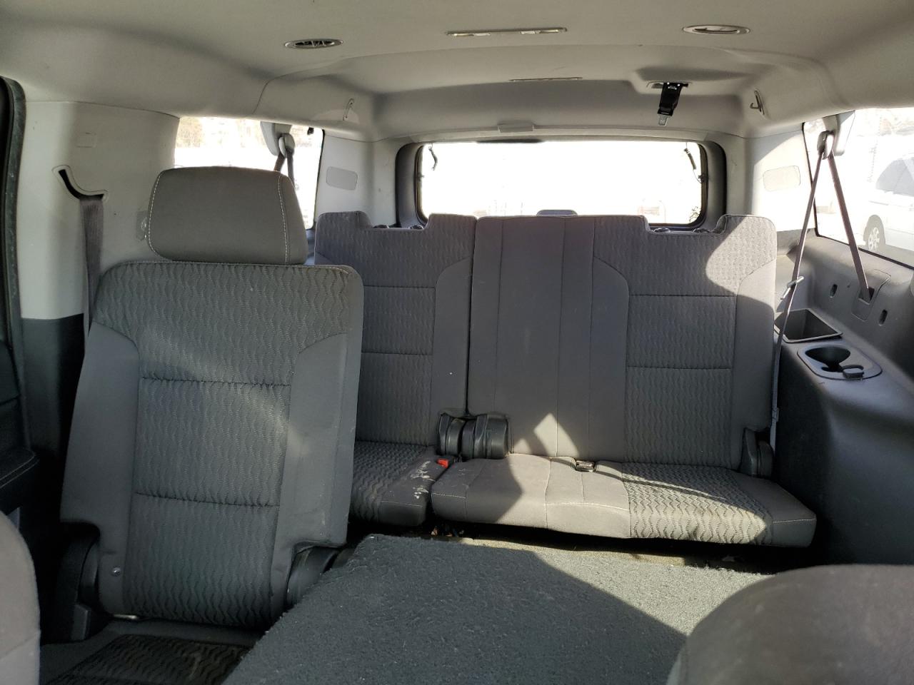 2016 Chevrolet Suburban C1500 Ls VIN: 1GNSCGKC2GR290061 Lot: 92636235