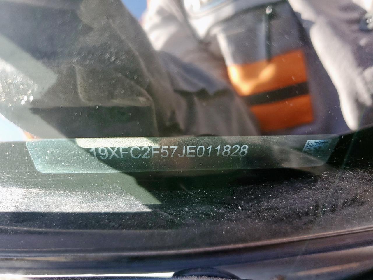 2018 Honda Civic Lx VIN: 19XFC2F57JE011828 Lot: 90492205