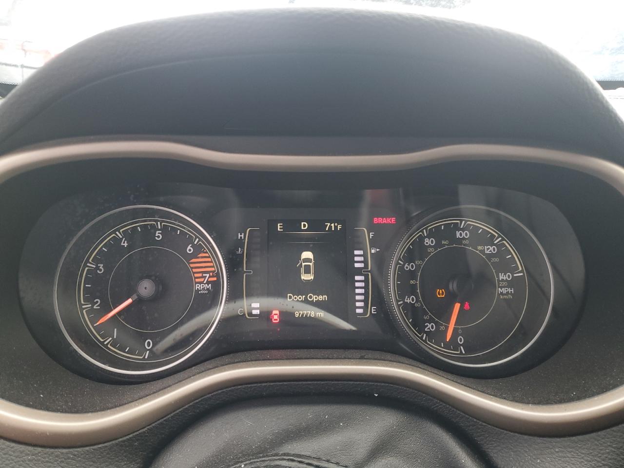 2017 Jeep Cherokee Latitude VIN: 1C4PJLCBXHW548901 Lot: 90878565