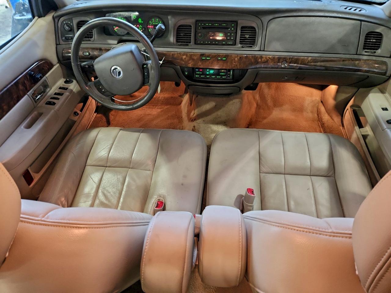 2010 Mercury Grand Marquis Ls VIN: 2MEBM7FV7AX627627 Lot: 93477755