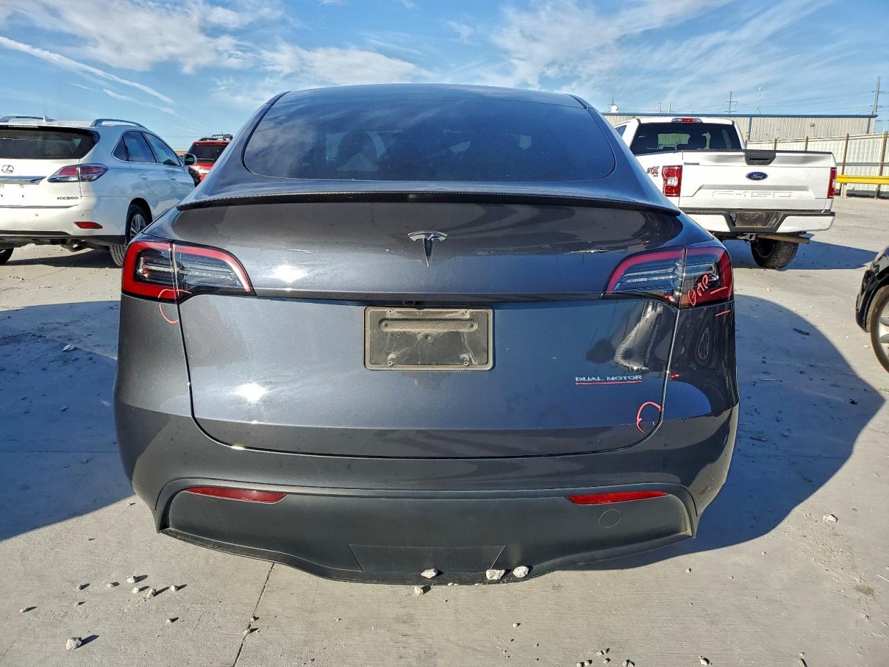 2023 Tesla Model Y VIN: 7SAYGDEF4PF831583 Lot: 93538075