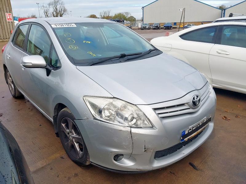 2010 TOYOTA AURIS 1.4 D-4D TR 5DR