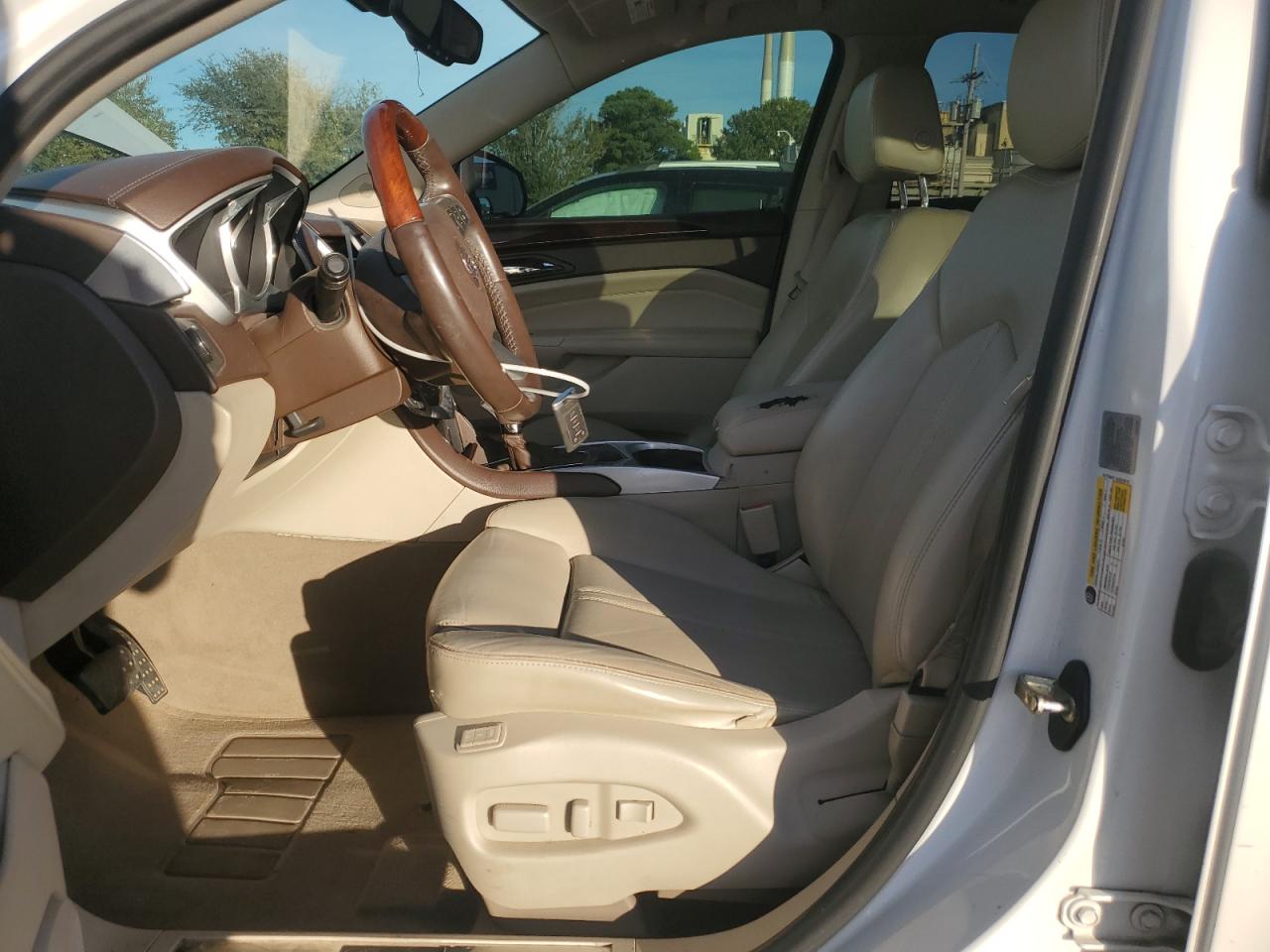 2010 Cadillac Srx Luxury Collection VIN: 3GYFNAEY1AS620876 Lot: 92074295