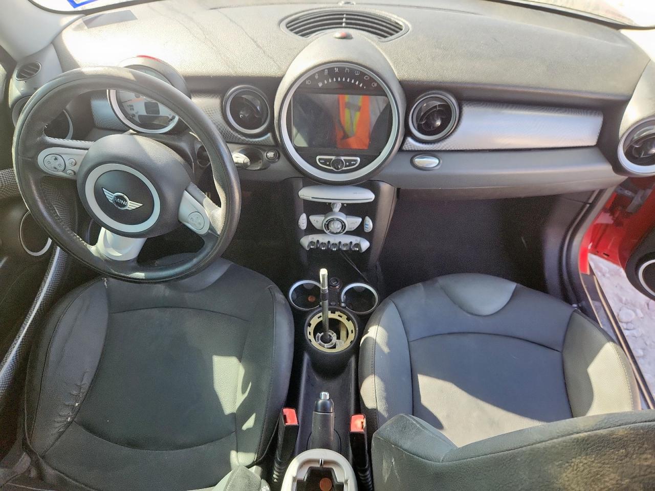 2009 Mini Cooper S VIN: WMWMF73559TT99464 Lot: 91989035