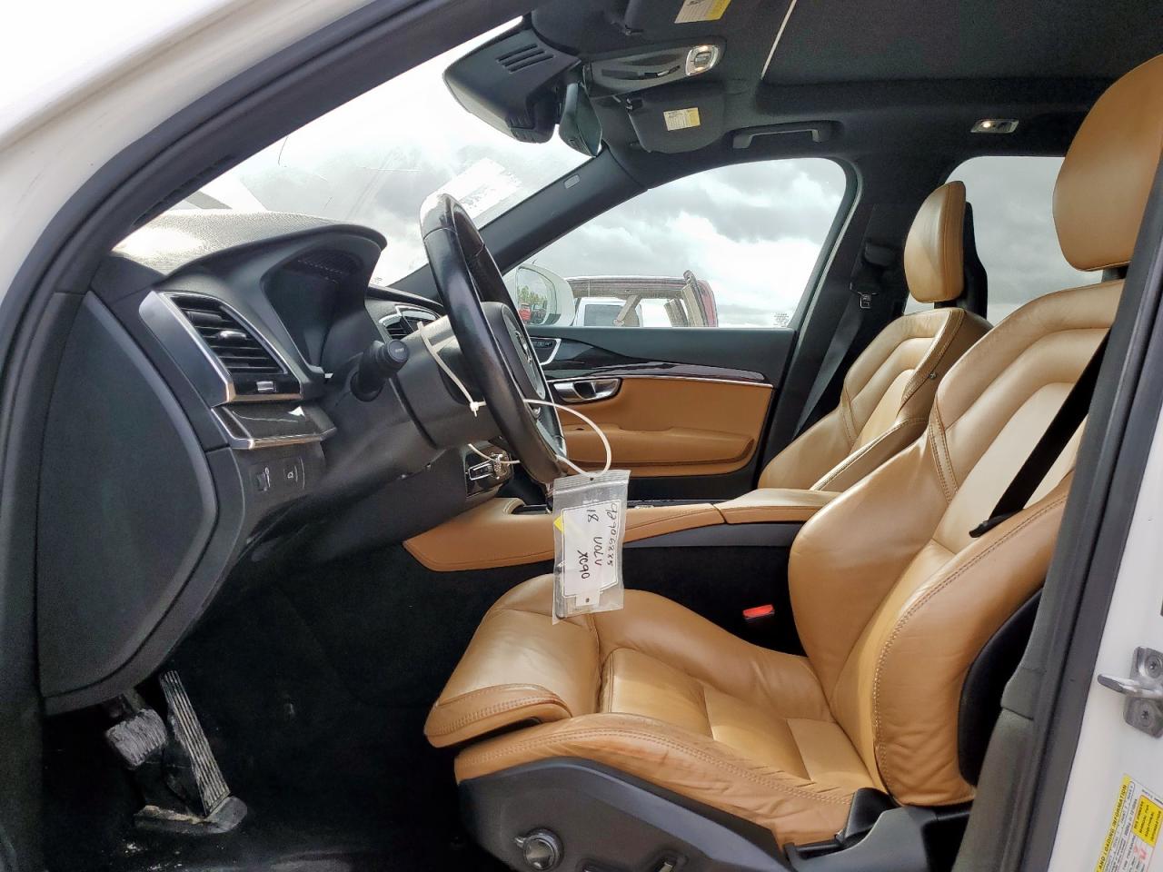 2018 Volvo Xc90 T6 VIN: YV4A22PK3J1207282 Lot: 92906885