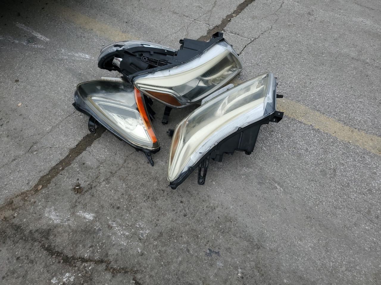 2015 Nissan Rogue Select S VIN: JN8AS5MT1FW161841 Lot: 93328175