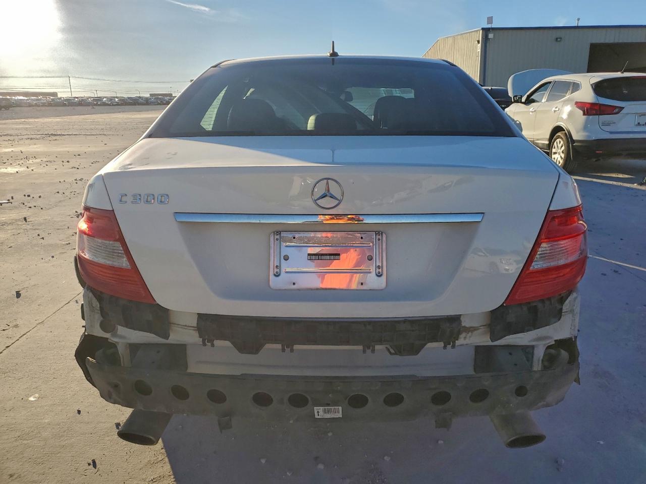 2011 Mercedes-Benz C 300 VIN: WDDGF5EB8BR133789 Lot: 93106005