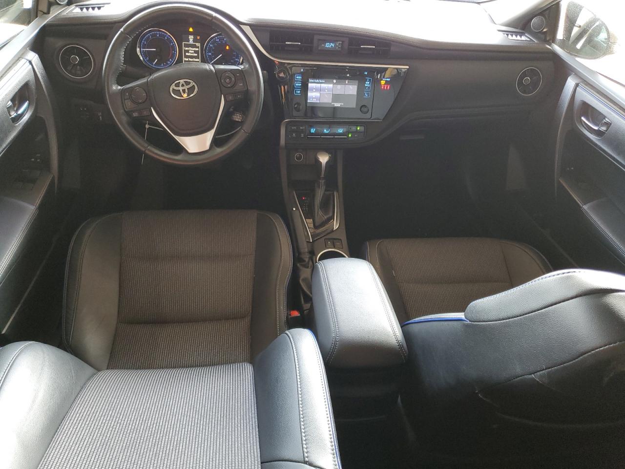 2018 Toyota Corolla L VIN: 2T1BURHE4JC110767 Lot: 93520645
