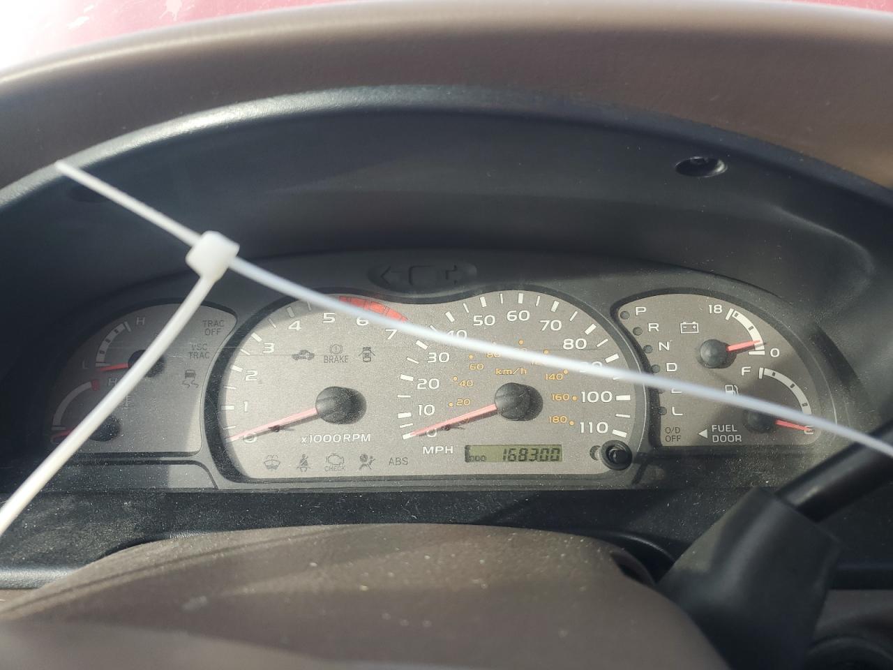 2001 Toyota Sequoia Sr5 VIN: 5TDZT34A71S042117 Lot: 91647255