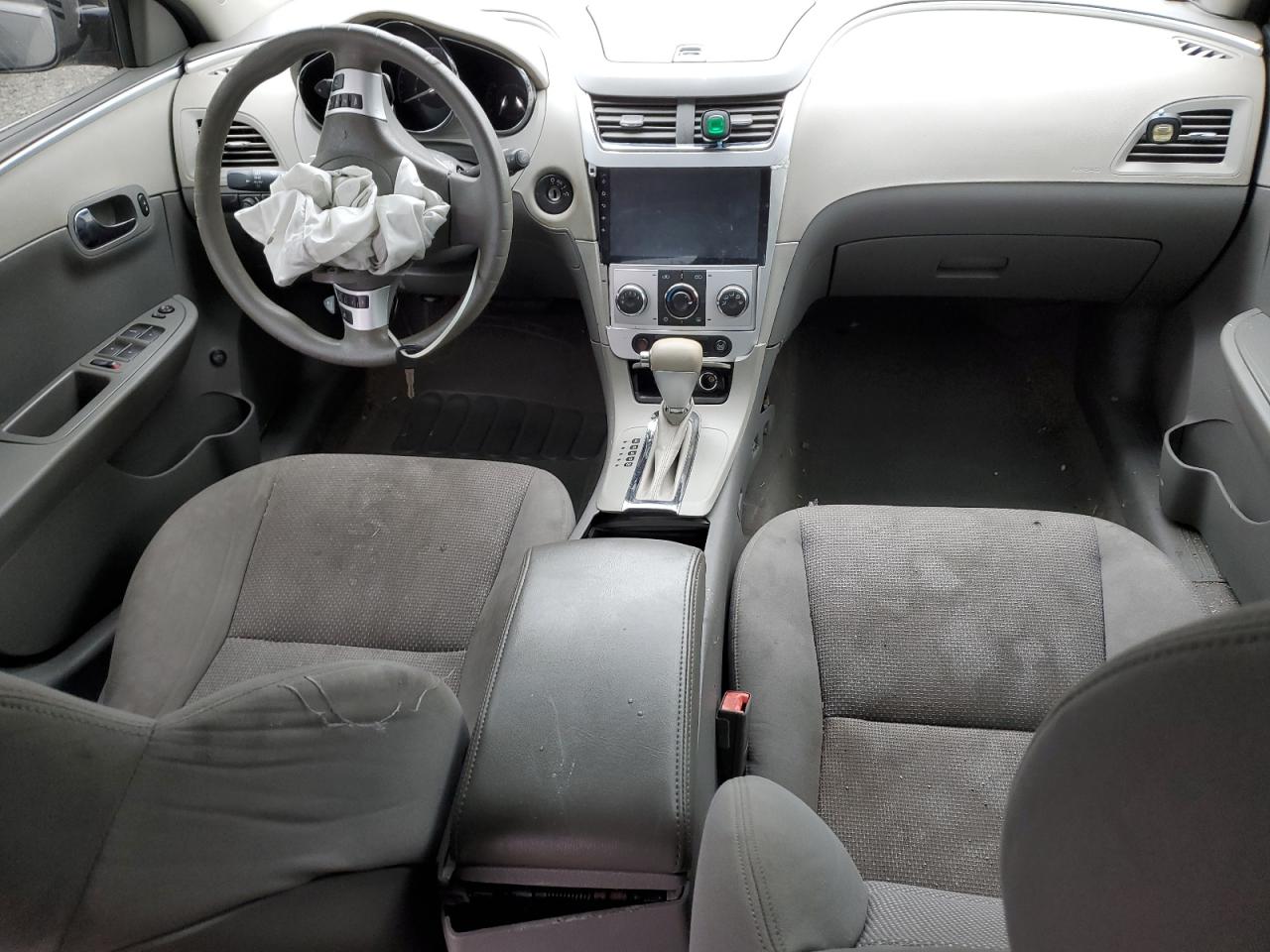 2010 Chevrolet Malibu 1Lt VIN: 1G1ZC5E04AF221984 Lot: 92104775