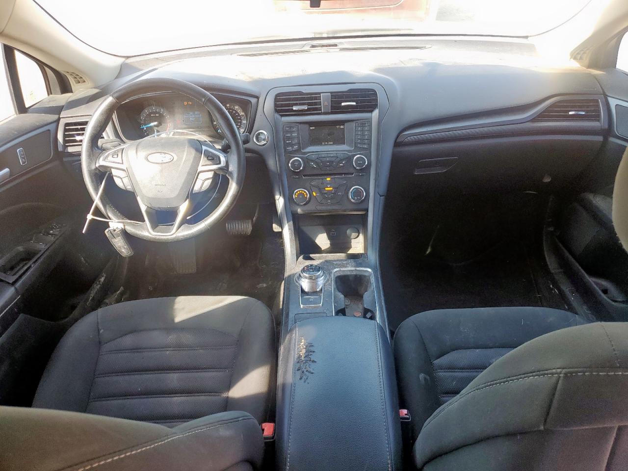 2018 Ford Fusion S VIN: 3FA6P0G76JR193531 Lot: 91615945