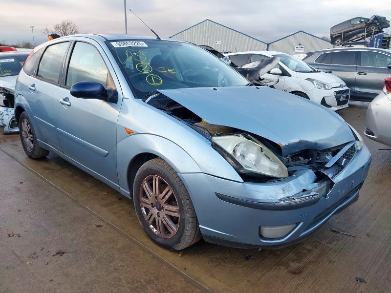 2004 FORD FOCUS 2.0 GHIA 5DR AUTO