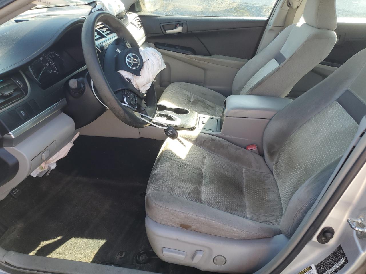 2014 Toyota Camry L VIN: 4T1BF1FK3EU396555 Lot: 92408695