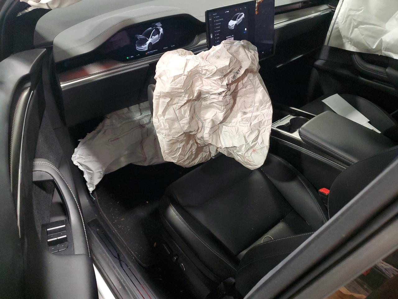 2022 Tesla Model X VIN: 7SAXCBE67NF359338 Lot: 91354445