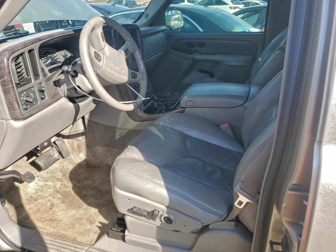 2003 GMC Yukon Denali VIN: 1GKEK63U13J170338 Lot: 94175285