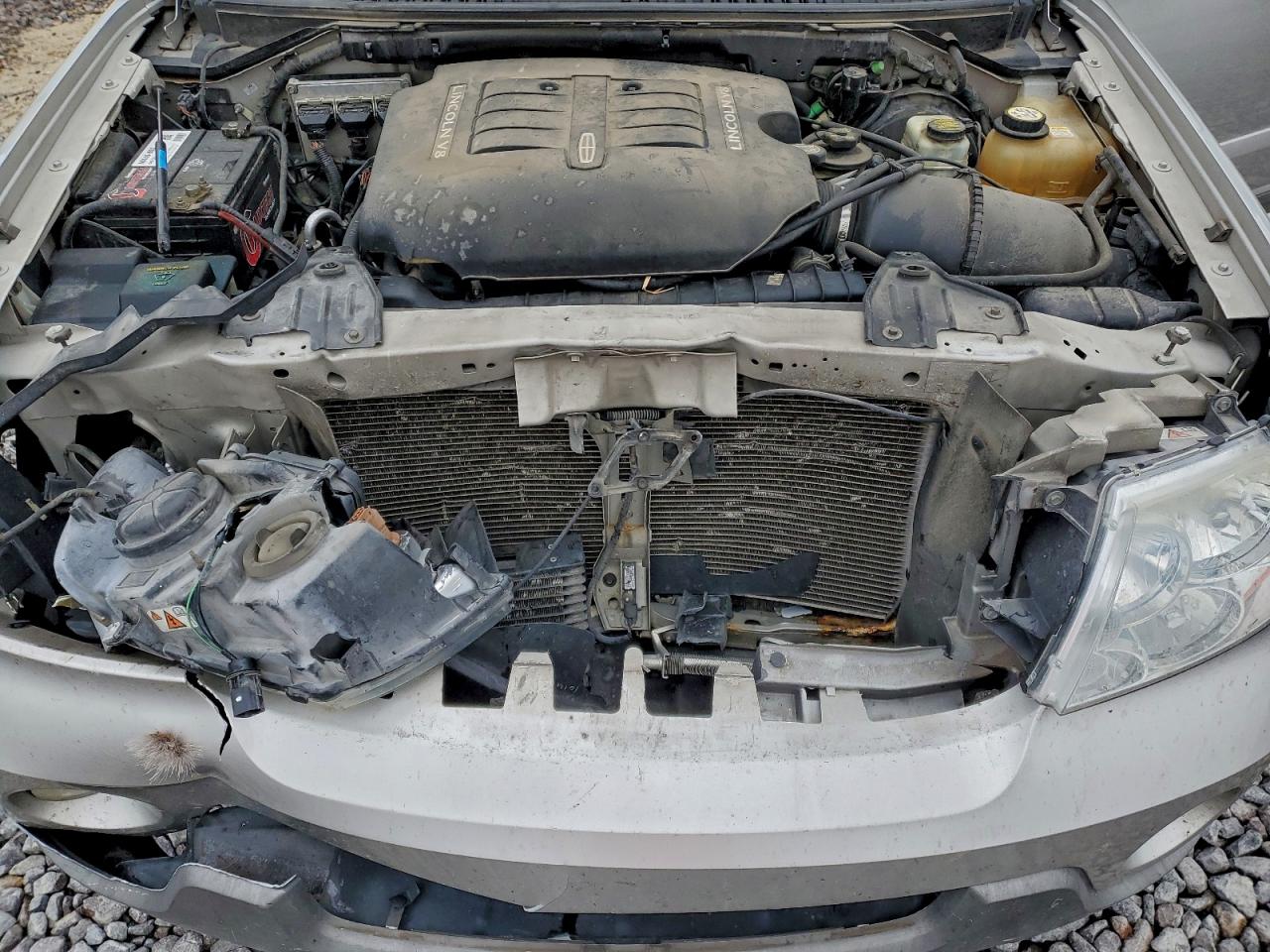 2004 Lincoln Navigator VIN: 5LMFU28RX4LJ09074 Lot: 94147685