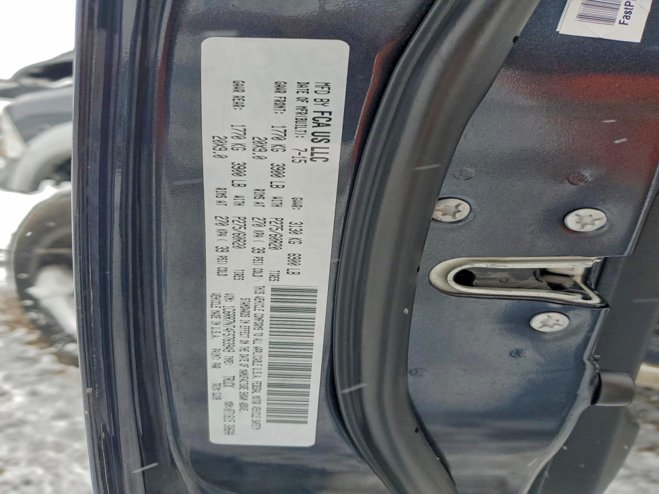 2015 Ram 1500 Laramie VIN: 1C6RR7NT4FS783949 Lot: 92881085