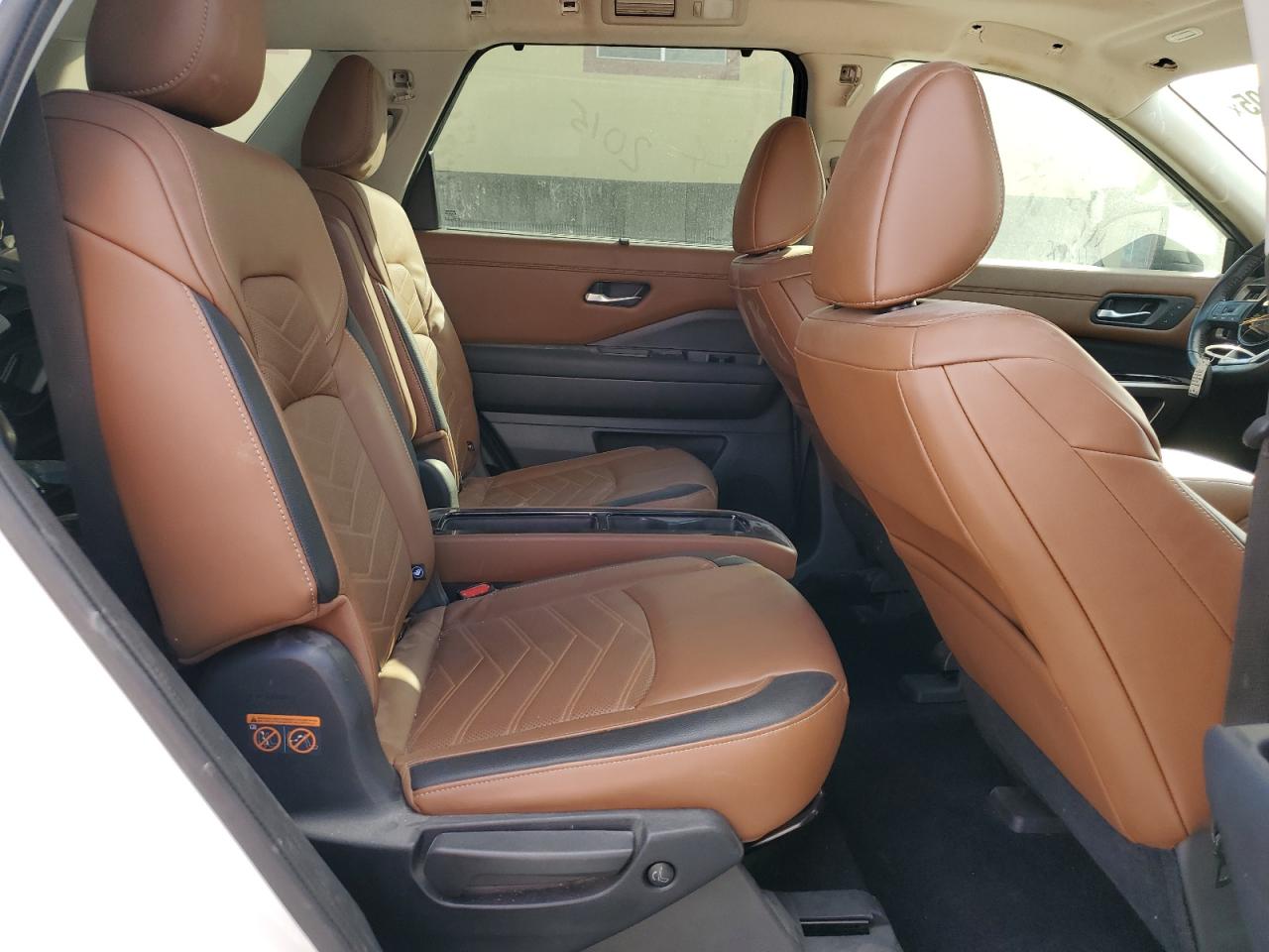 2022 Nissan Pathfinder Platinum VIN: 5N1DR3DH8NC235353 Lot: 92918205