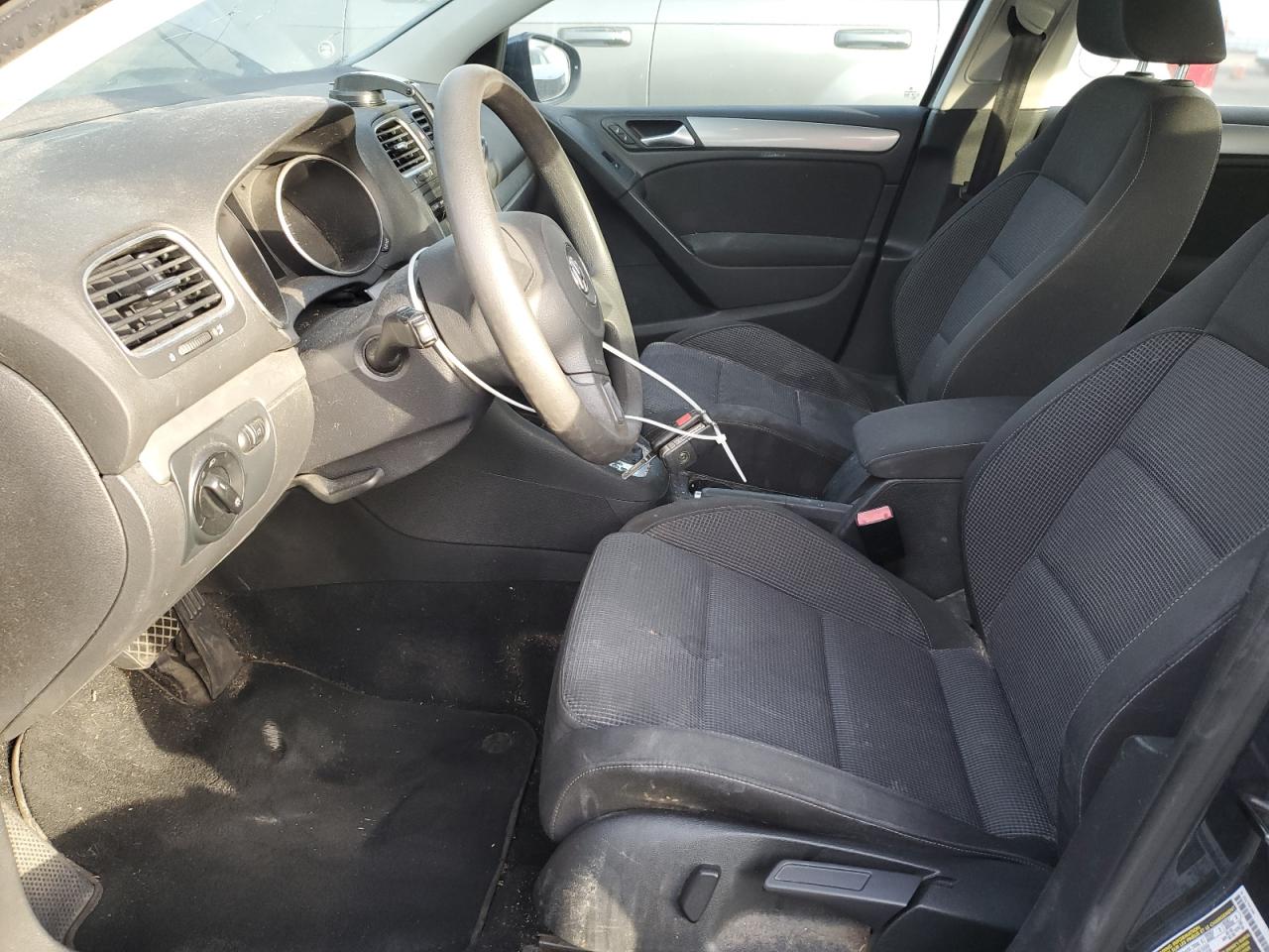 2012 Volkswagen Golf VIN: WVWDB7AJ6CW106496 Lot: 92637575