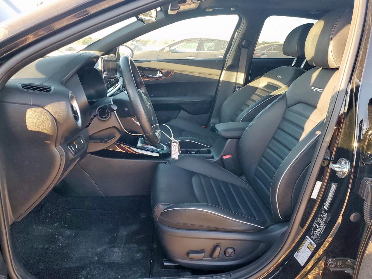 2024 Kia Forte Gt Line VIN: 3KPF54ADXRE737120 Lot: 92301165