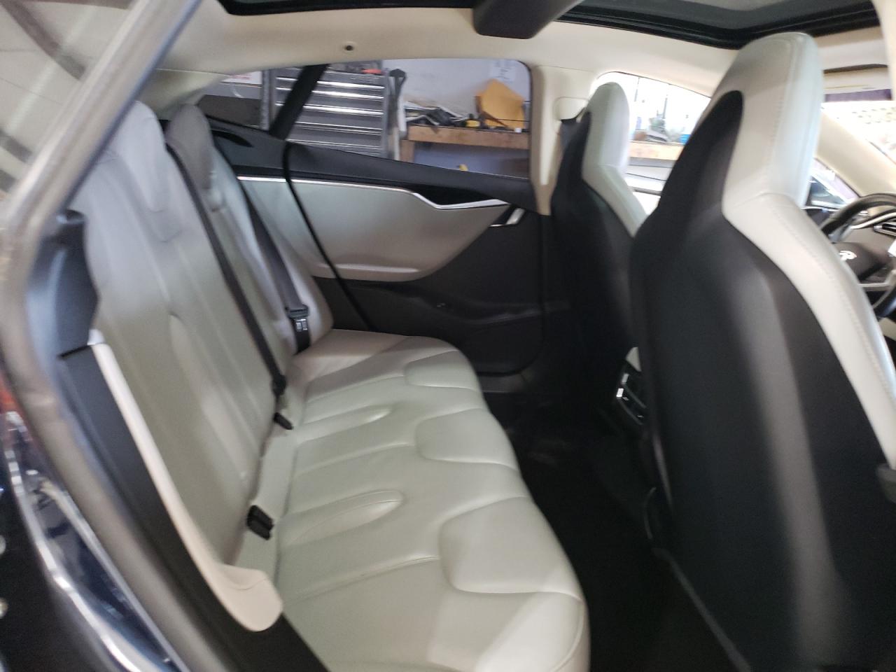 2014 Tesla Model S VIN: 5YJSA1S16EFP30313 Lot: 91995035