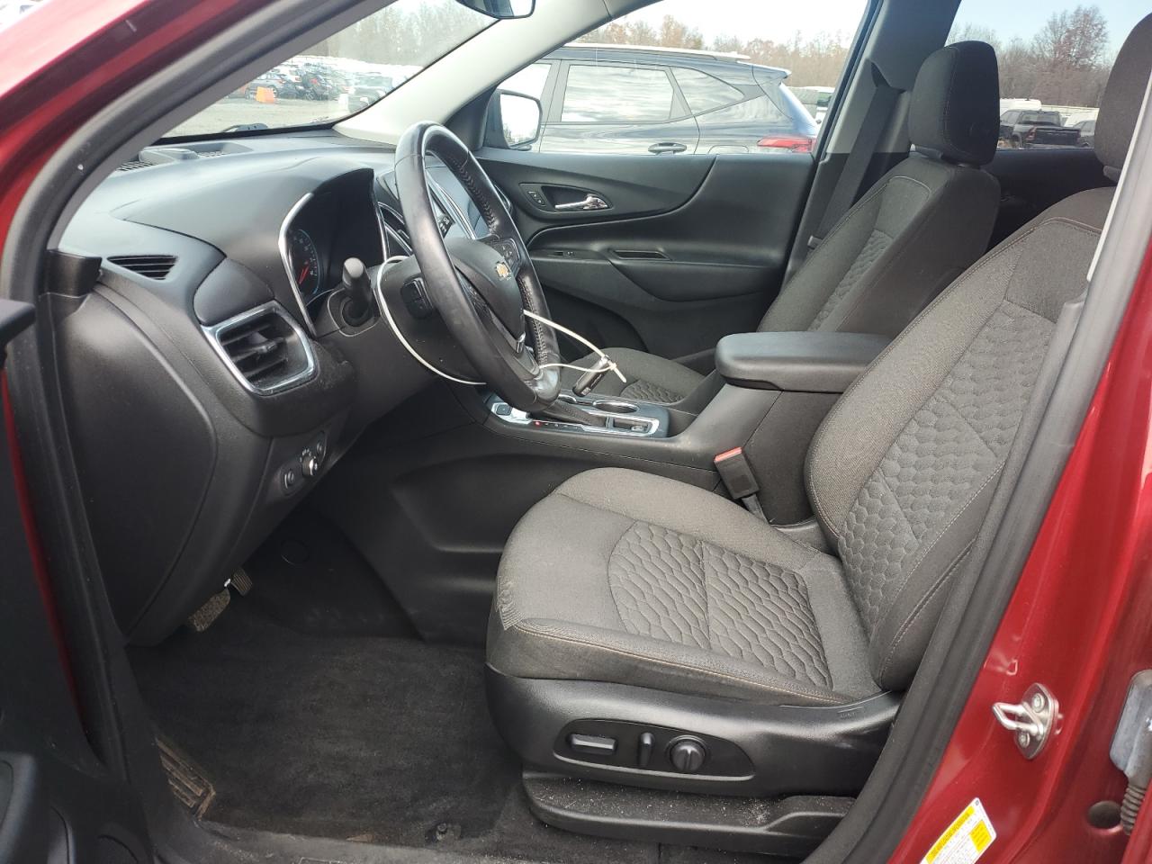 2020 Chevrolet Equinox Lt VIN: 3GNAXUEV1LS638726 Lot: 93125845