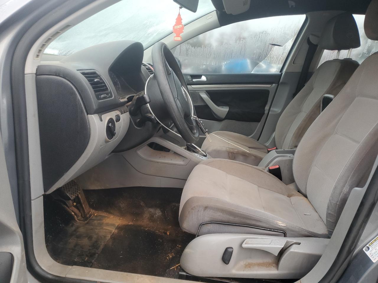 2007 Volkswagen Rabbit VIN: WVWDR71K27W068825 Lot: 91631525