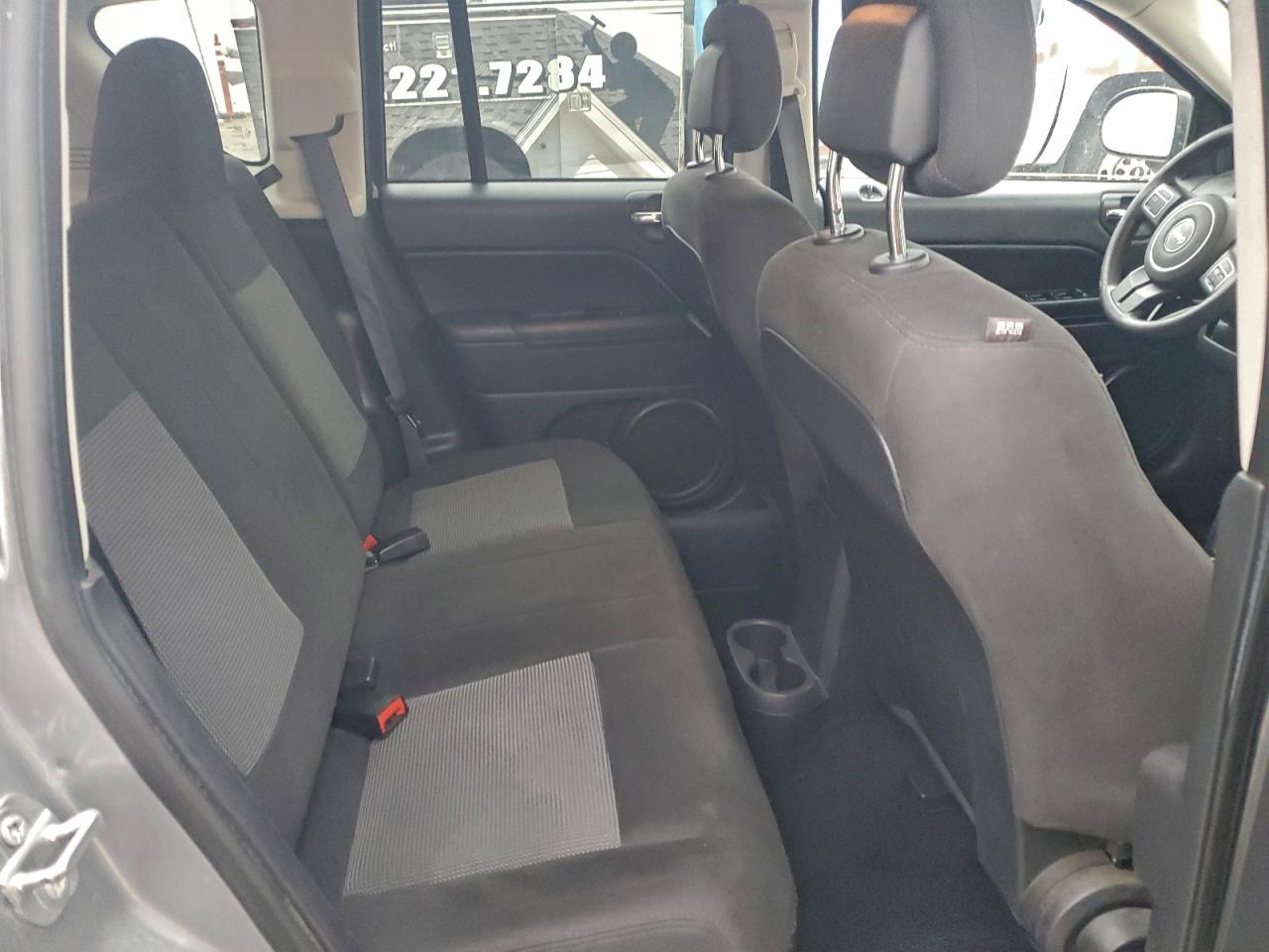 2017 Jeep Compass Sport VIN: 1C4NJDBB2HD106852 Lot: 94084065