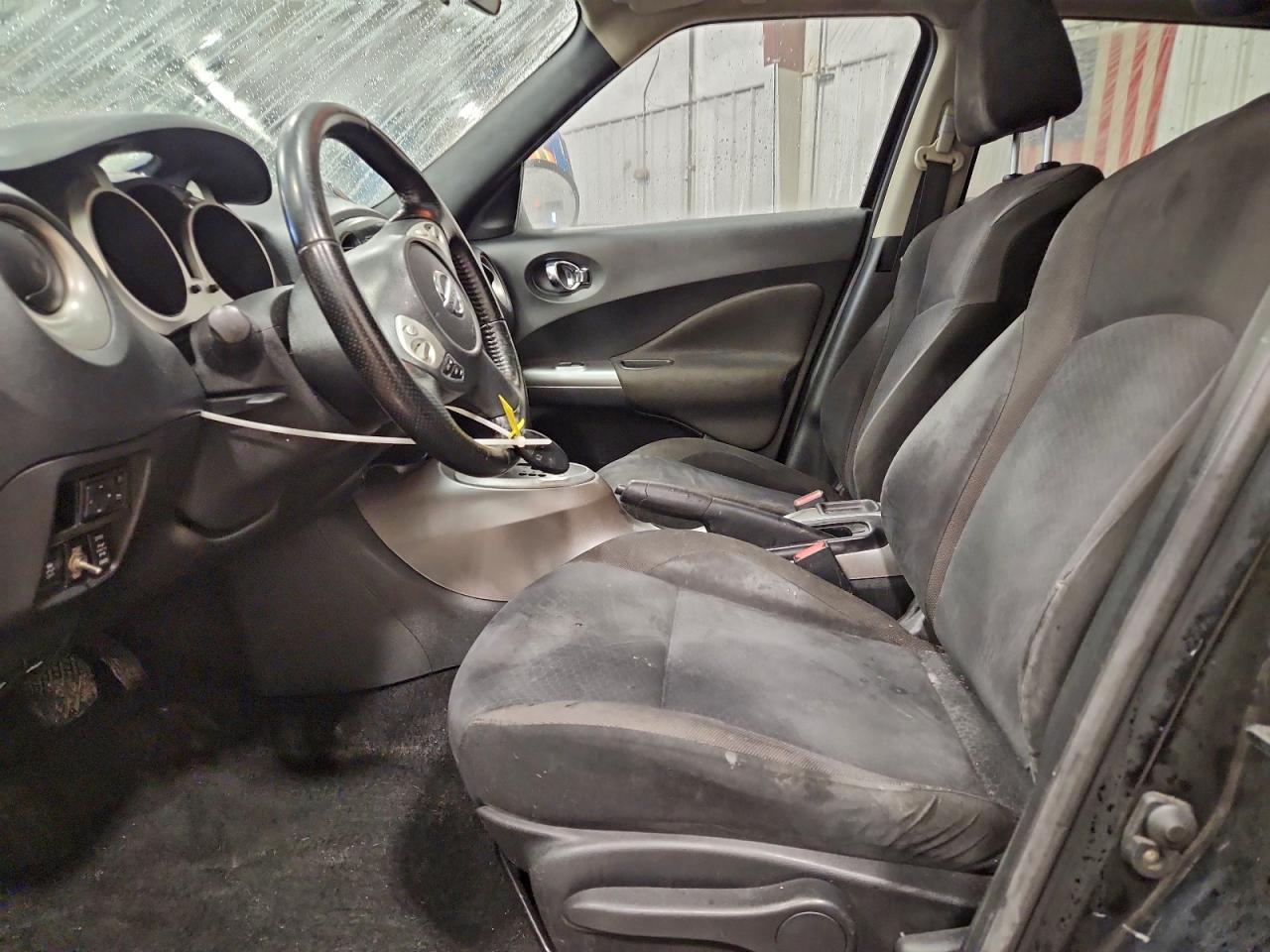 2011 Nissan Juke S VIN: JN8AF5MV1BT011181 Lot: 94118225