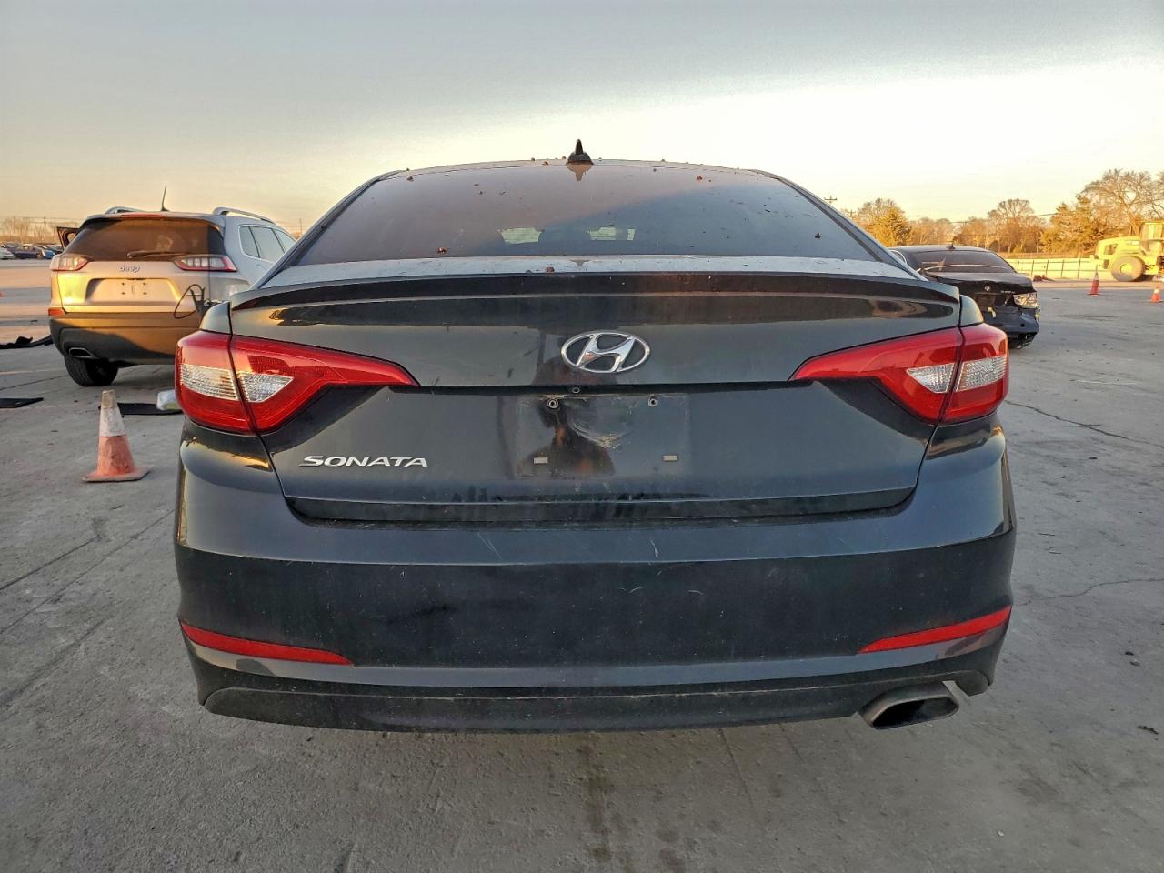 2016 Hyundai Sonata Se VIN: 5NPE24AFXGH302788 Lot: 94643455