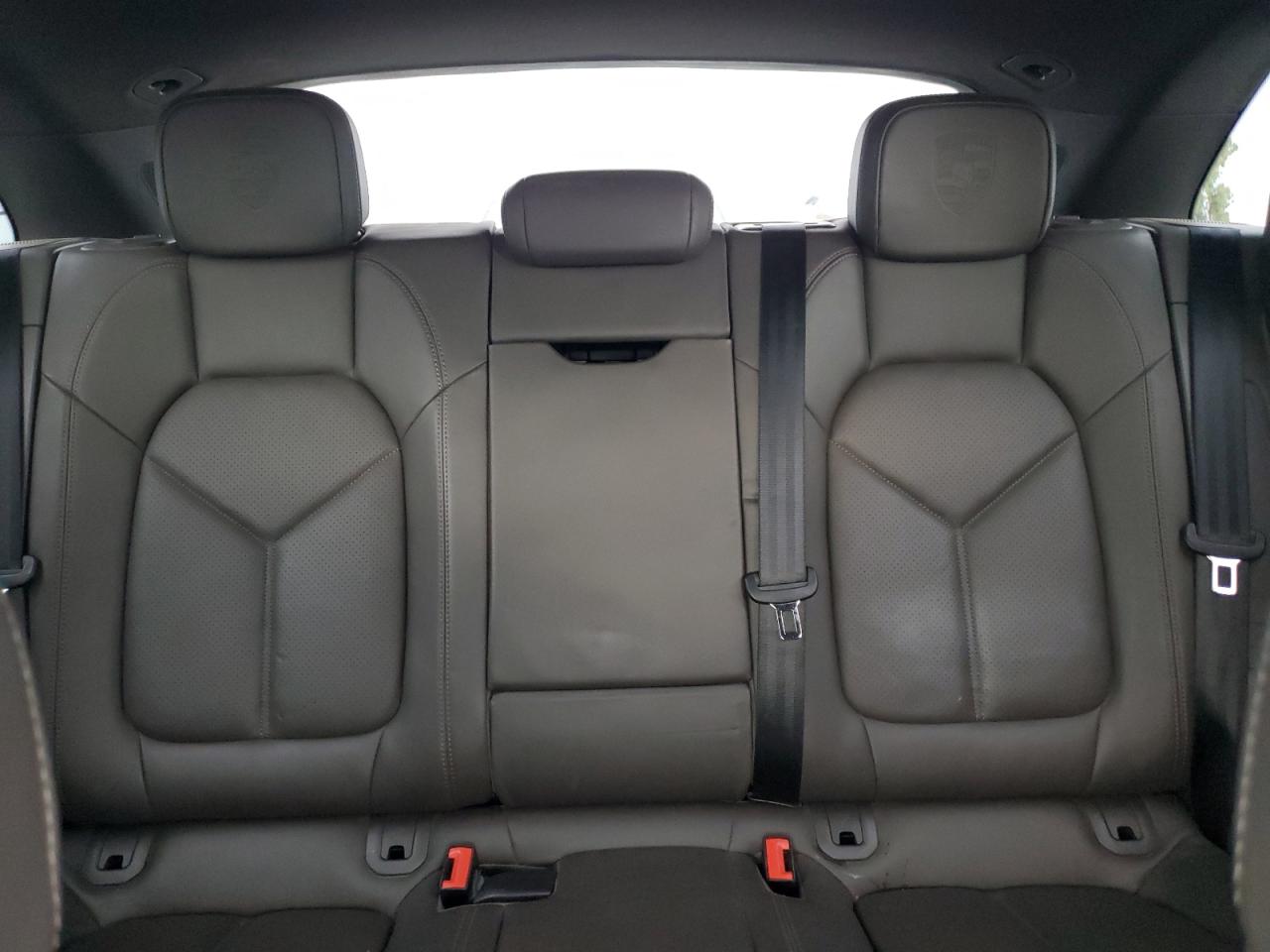 2016 Porsche Macan S VIN: WP1AB2A51GLB54955 Lot: 91671455