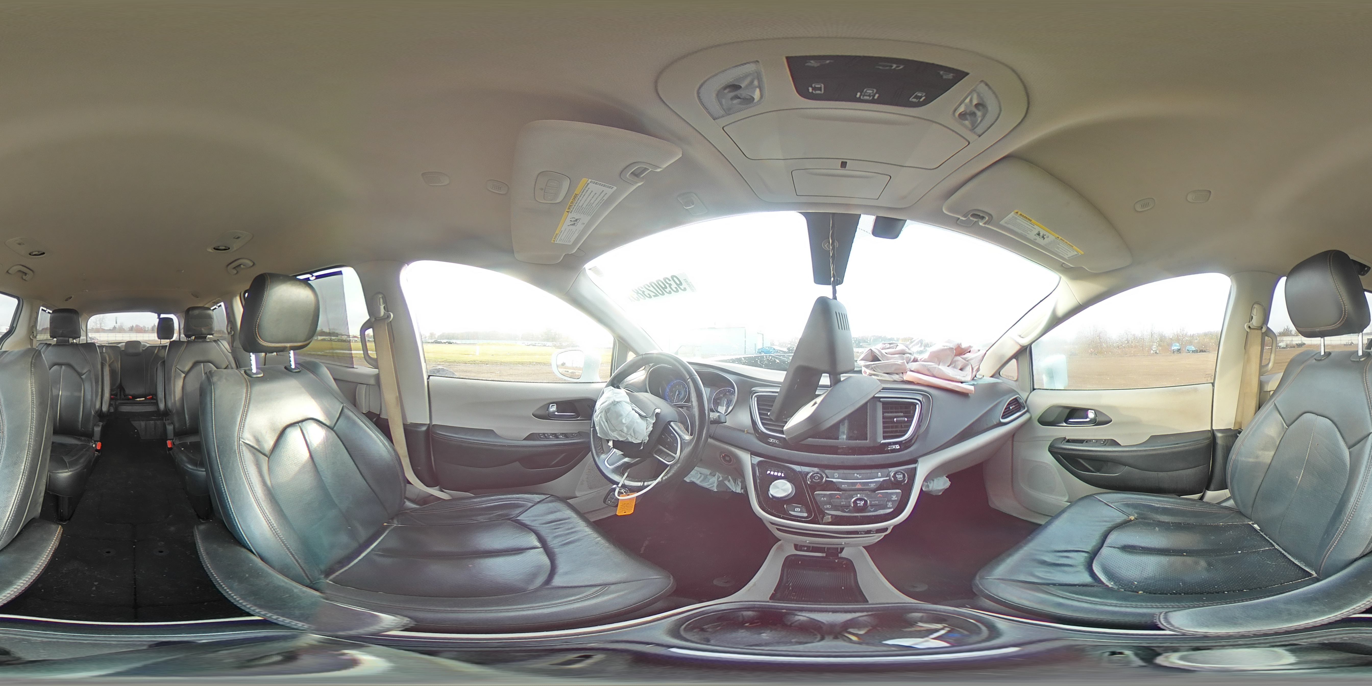 2020 Chrysler Pacifica Touring L VIN: 2C4RC1BG5LR285903 Lot: 93902385