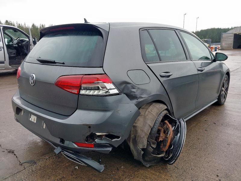 2019 VOLKSWAGEN GOLF 2.0 TDI R-LINE 5DR DSG