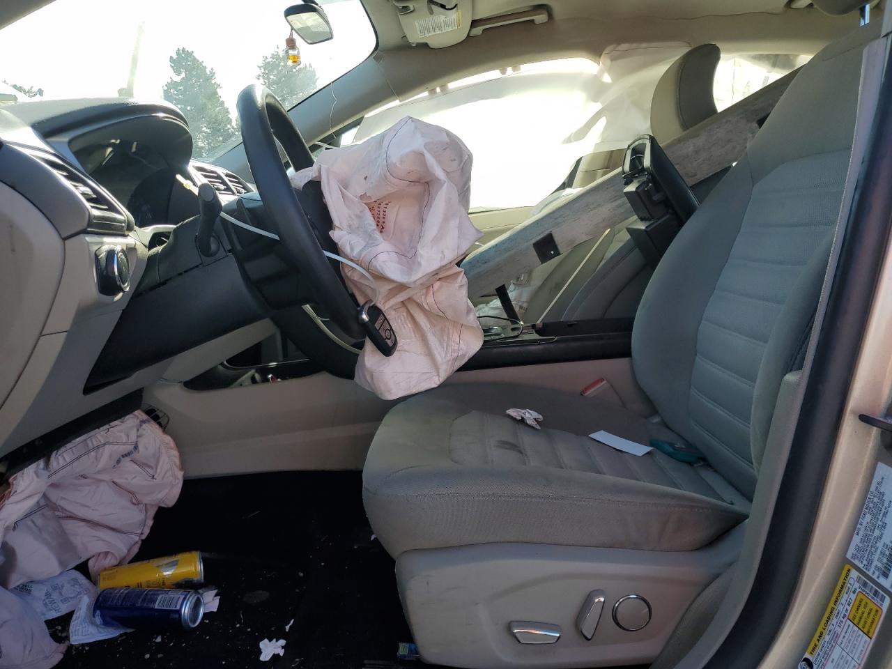 2017 Ford Fusion Se VIN: 3FA6P0HD1HR272135 Lot: 92695295