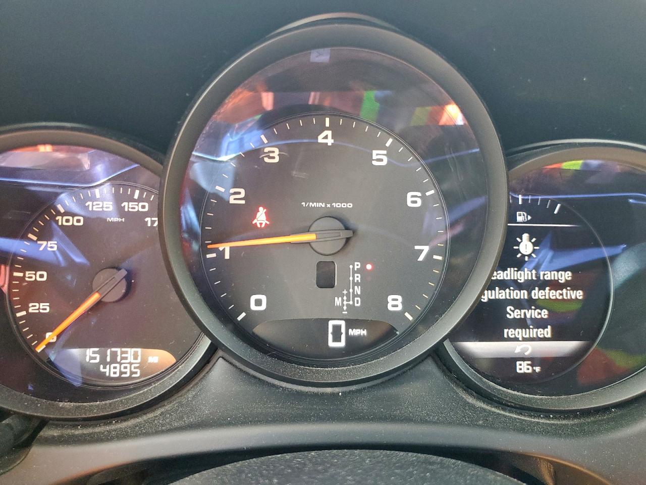 2017 Porsche Macan VIN: WP1AA2A54HLB07634 Lot: 93143625