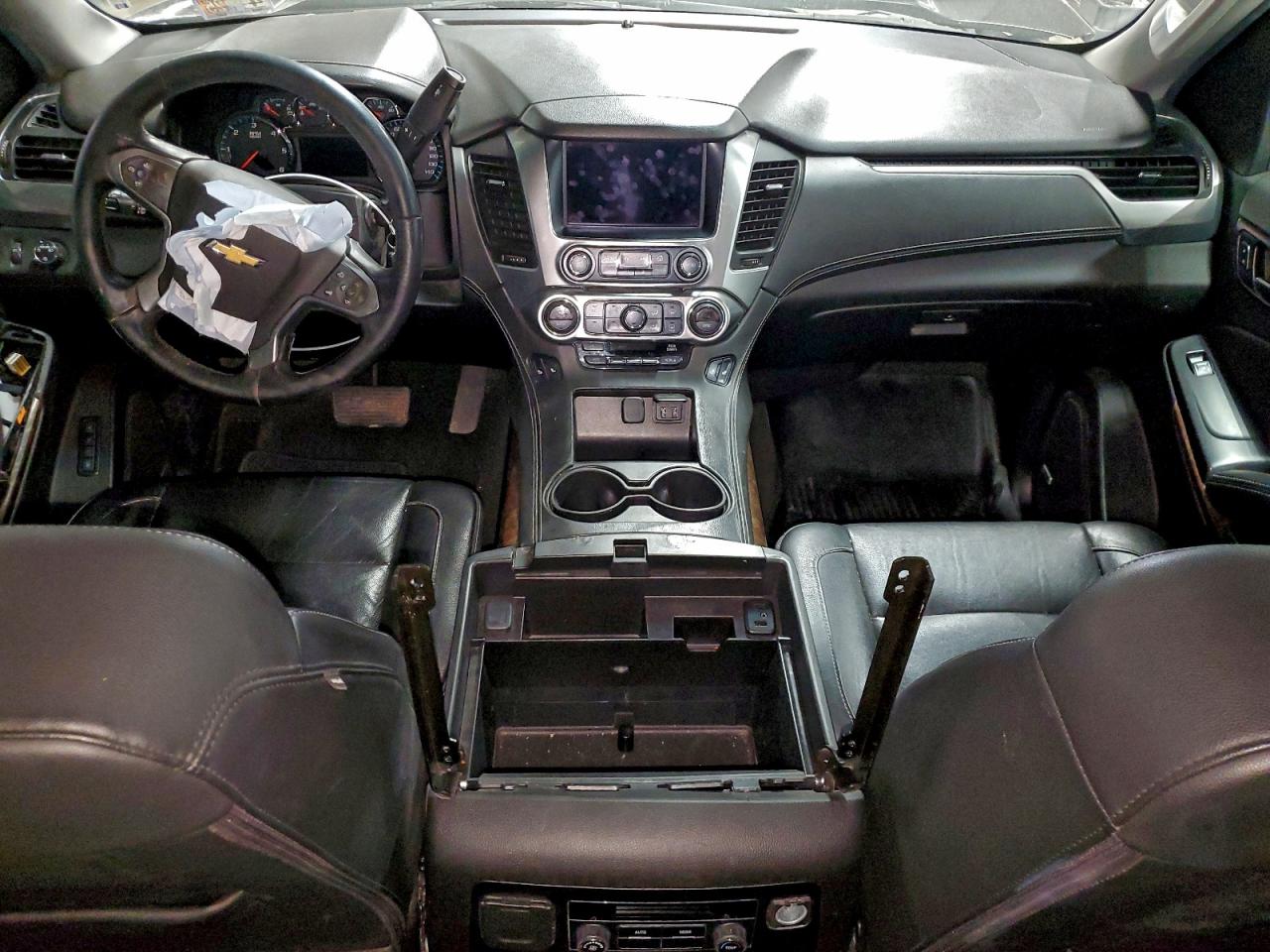 2017 Chevrolet Suburban K1500 Lt VIN: 1GNSKHKC8HR136268 Lot: 93458555