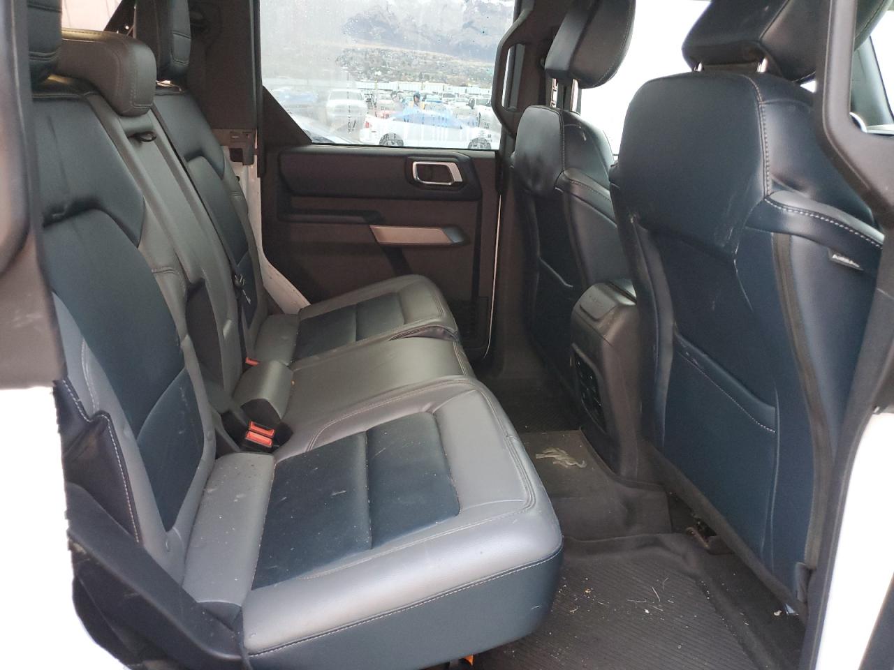 2022 Ford Bronco Base VIN: 1FMDE5DHXNLB48674 Lot: 93339155