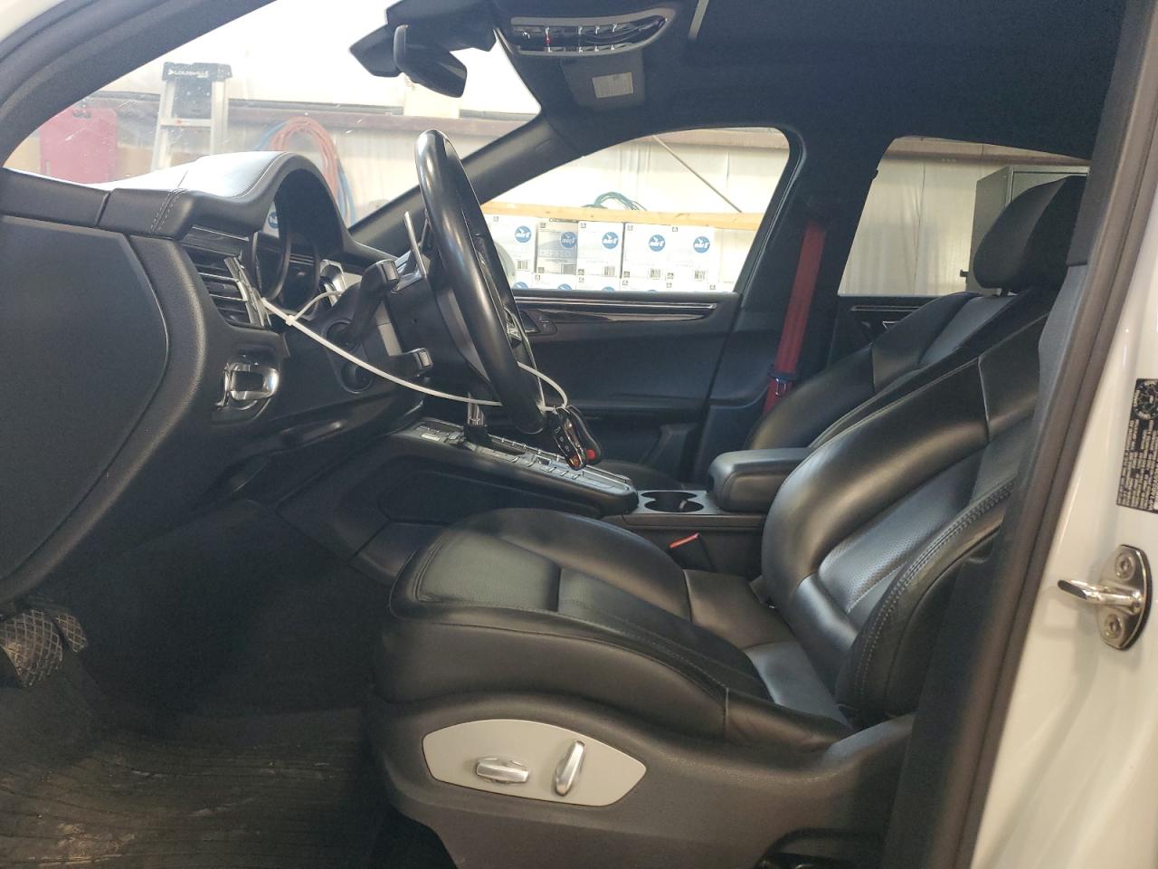 2021 Porsche Macan S VIN: WP1AB2A53MLB35853 Lot: 90616895