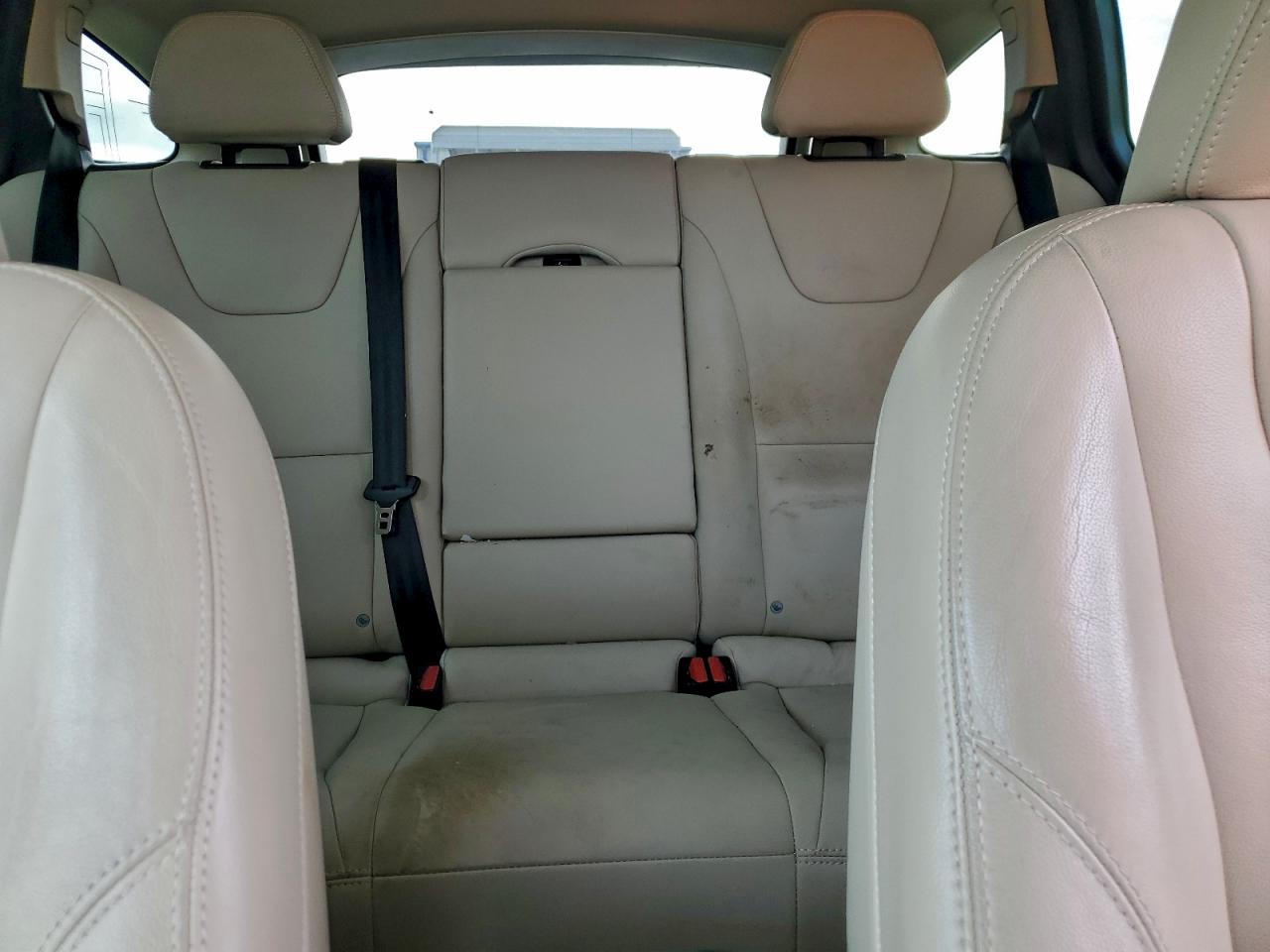 2017 Volvo V60 Cross Country Premier VIN: YV440MWKXH1035424 Lot: 94342985