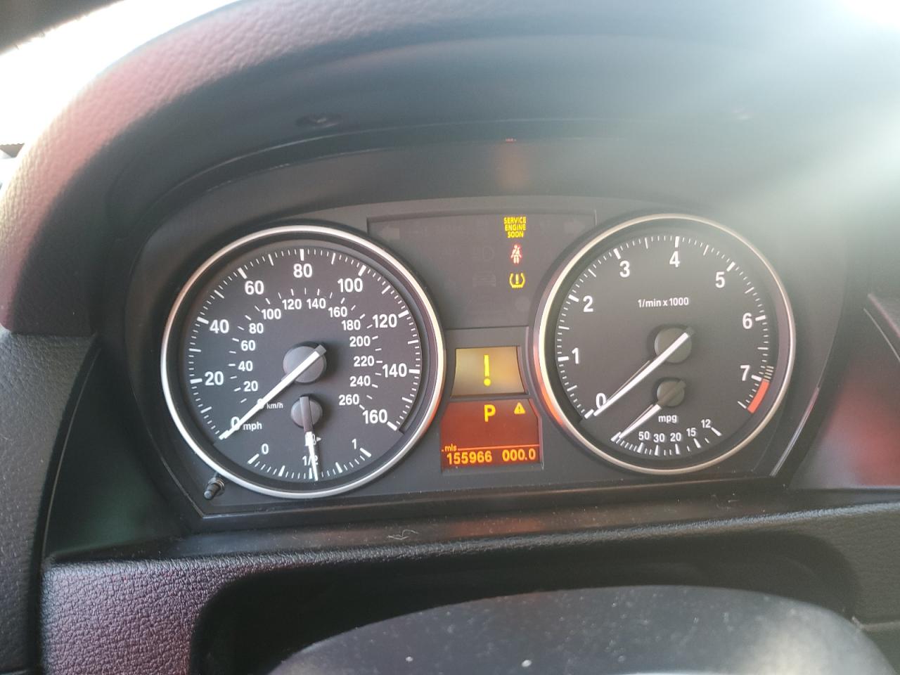 Фото: WBAVL1C51DVR82993