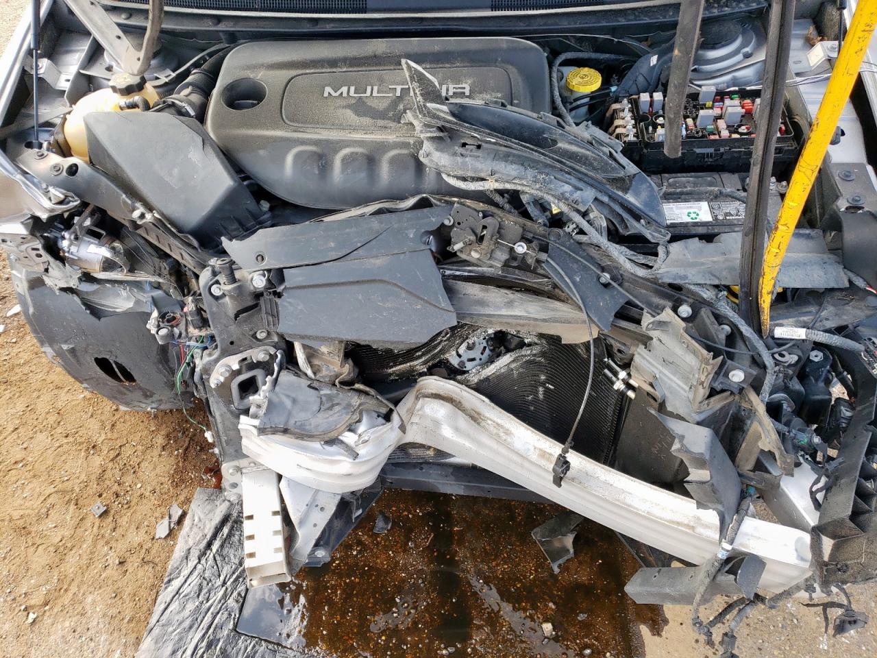 2015 Chrysler 200 Limited VIN: 1C3CCCAB0FN647861 Lot: 93503015