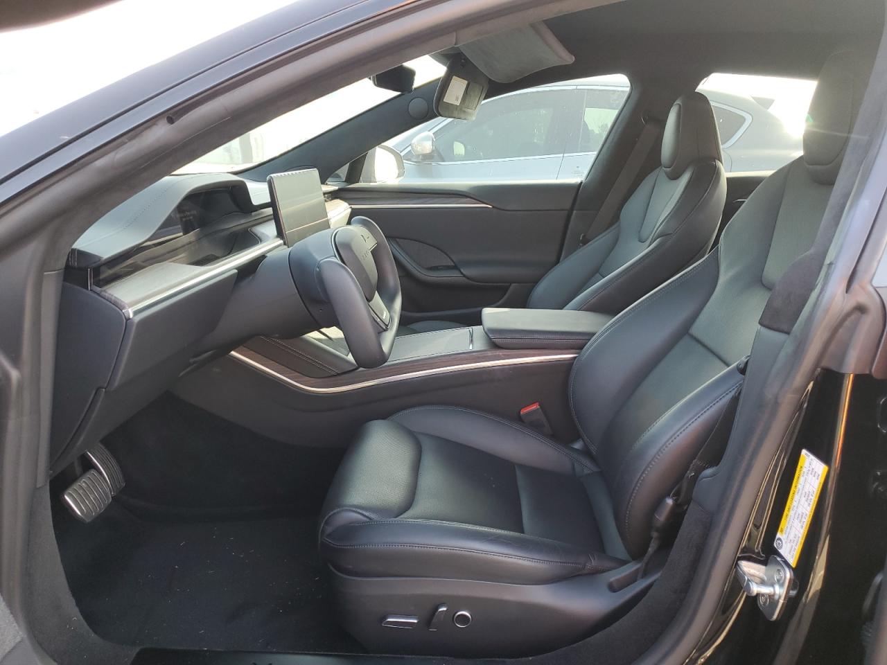 2021 Tesla Model S VIN: 5YJSA1E54MF443243 Lot: 90926175