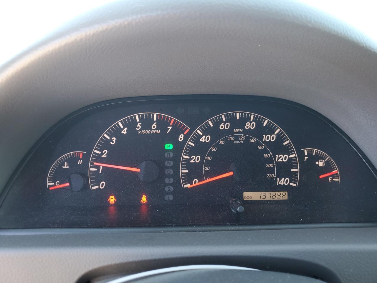 2005 Toyota Camry Le VIN: 4T1BF32K25U611800 Lot: 92699075