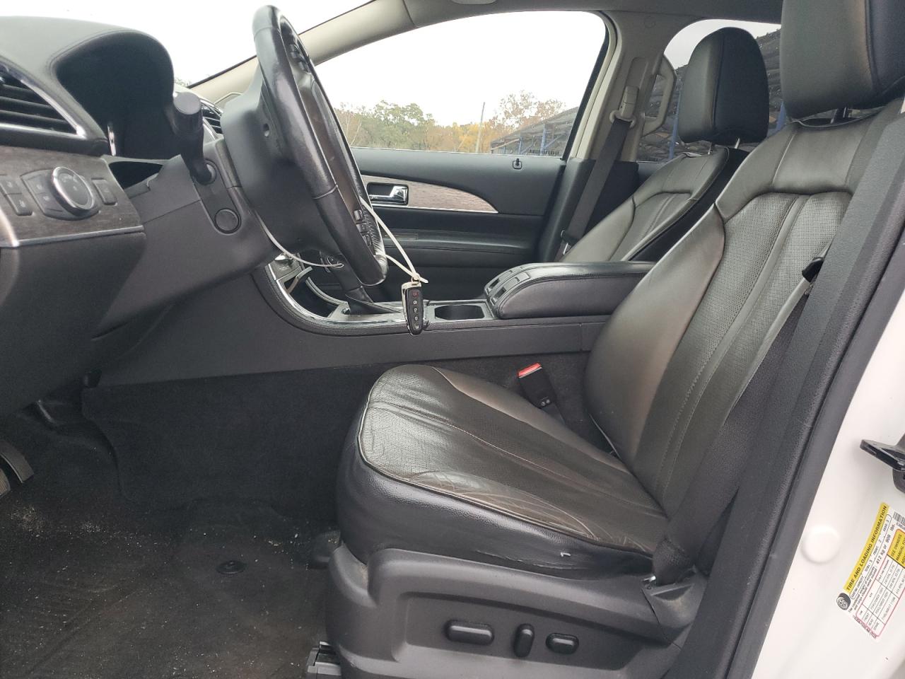 2011 Lincoln Mkx VIN: 2LMDJ6JK6BBJ00574 Lot: 92049295