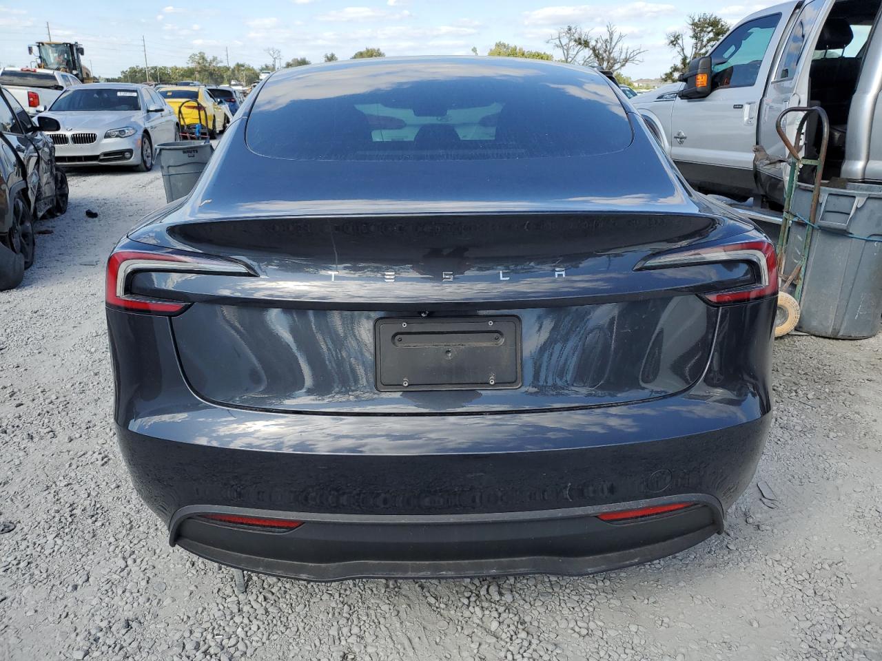 2025 Tesla Model 3 VIN: 5YJ3E1EA1SF951866 Lot: 90042135