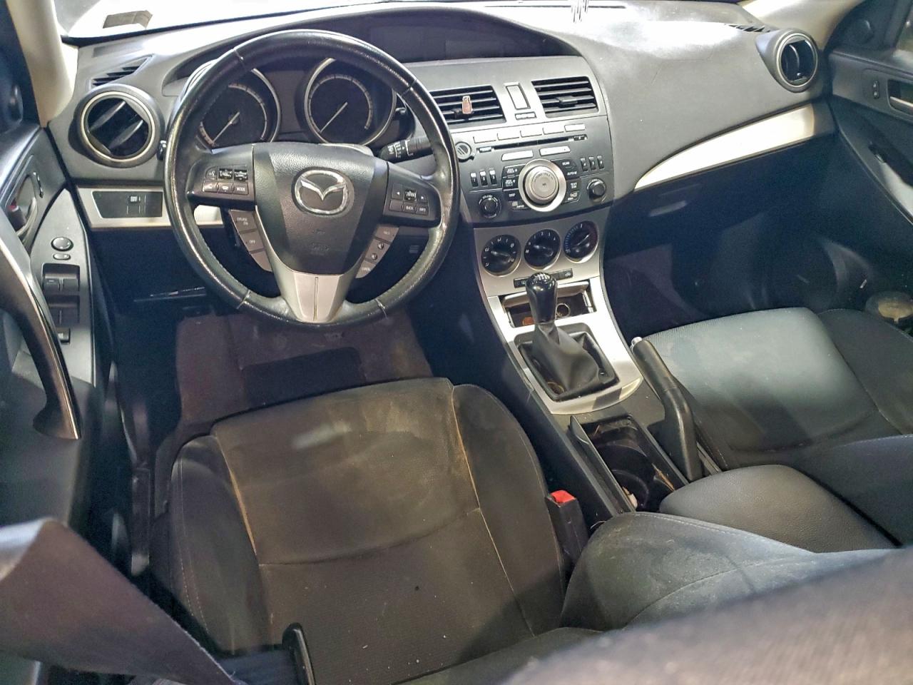 2010 Mazda 3 S VIN: JM1BL1S66A1337601 Lot: 94103385