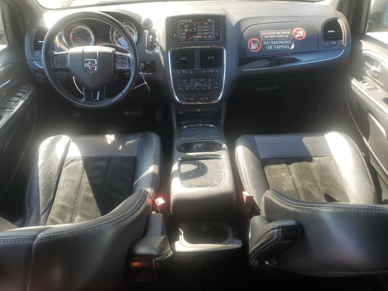 2015 Dodge Grand Caravan Sxt VIN: 2C4RDGCG2FR670791 Lot: 91233945