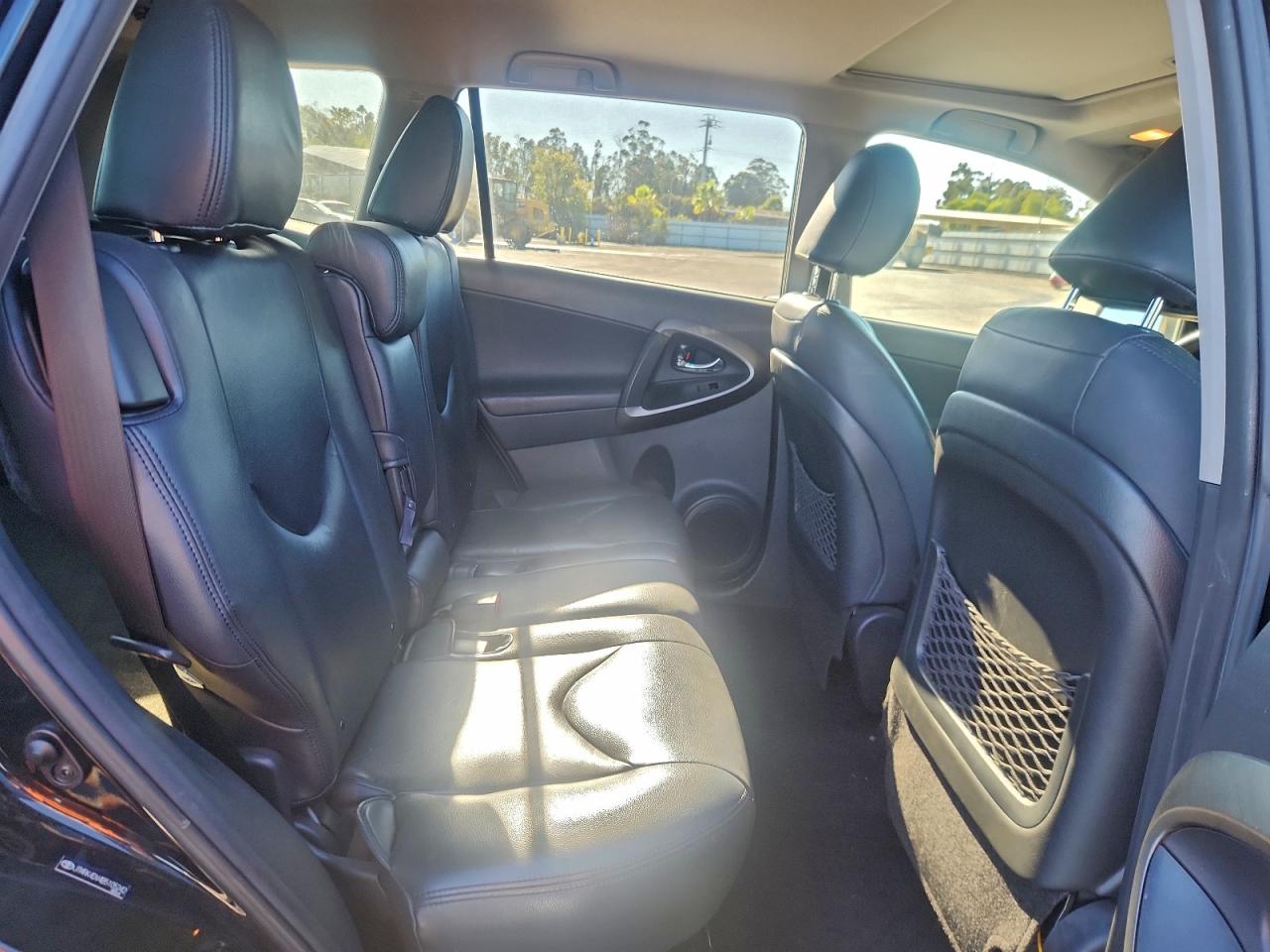 2011 Toyota Rav4 Sport VIN: JTMRK4DV4B5105242 Lot: 94035715