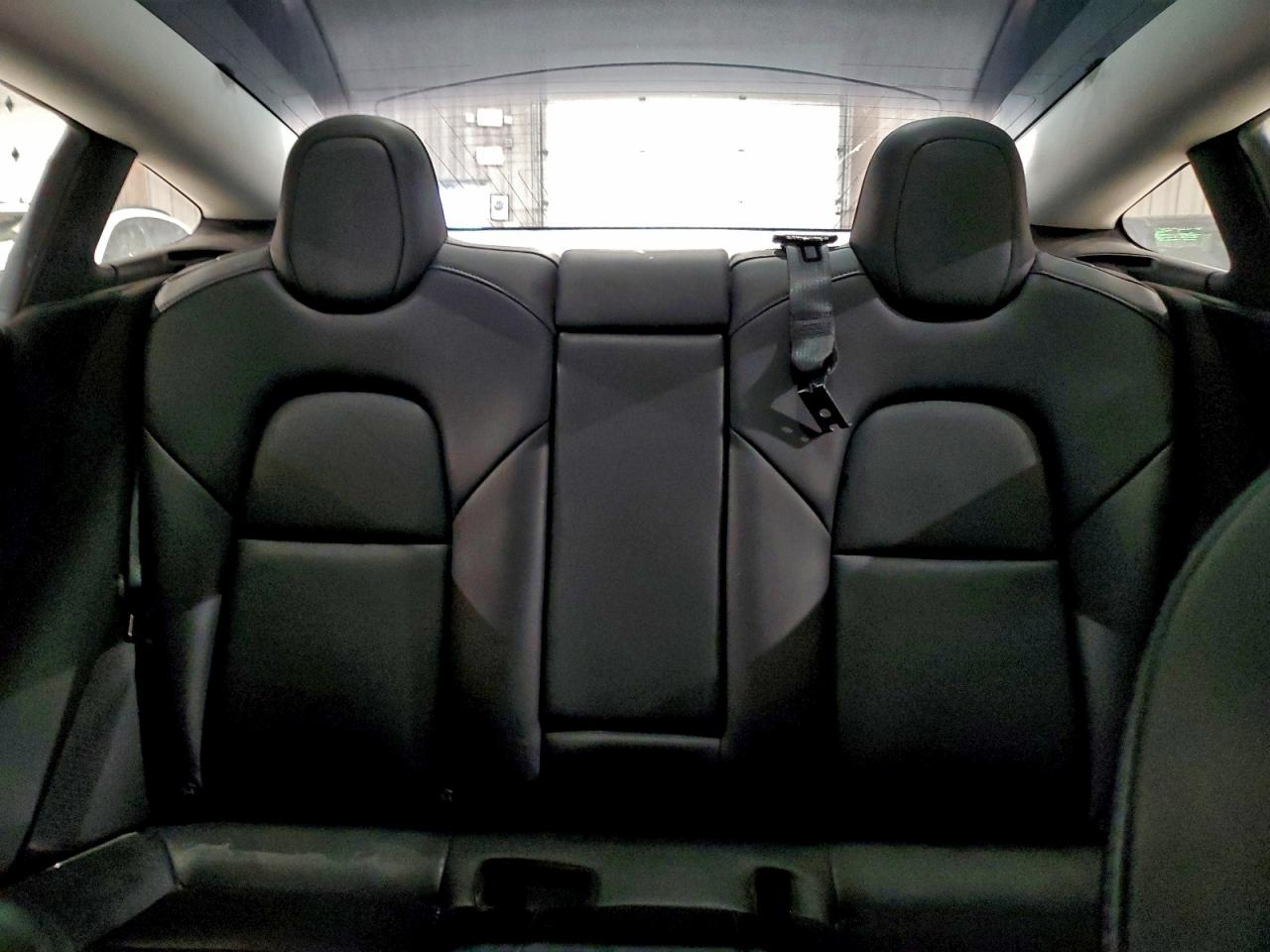 2019 Tesla Model 3 VIN: 5YJ3E1EB8KF384547 Lot: 93274155