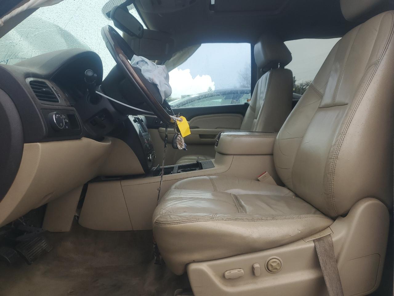 2008 GMC Yukon Denali VIN: 1GKEC63808J189728 Lot: 93035385